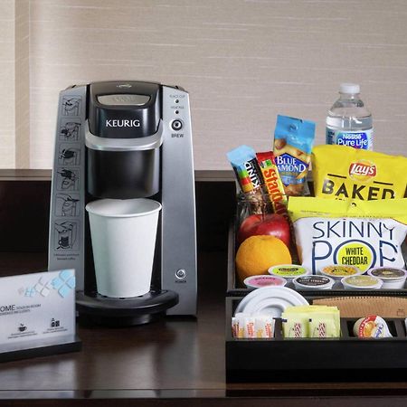 Hilton Garden Inn Detroit Troy Buitenkant foto
