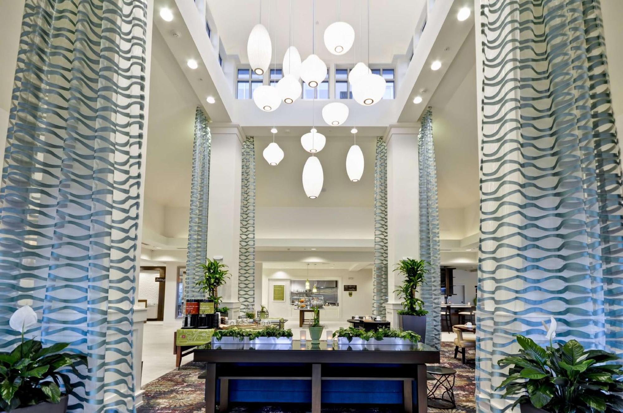 Hilton Garden Inn Detroit Troy Buitenkant foto